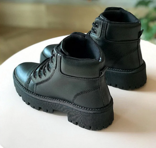 Coturno Feminino Adri Preto